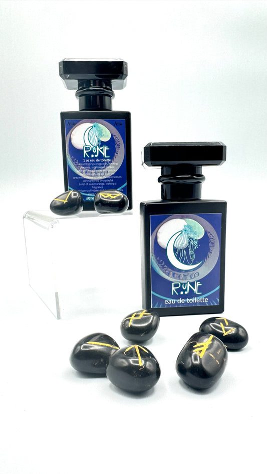 RUNE: A Fragrant Ritual - Enchanting Incantation in Every Spray