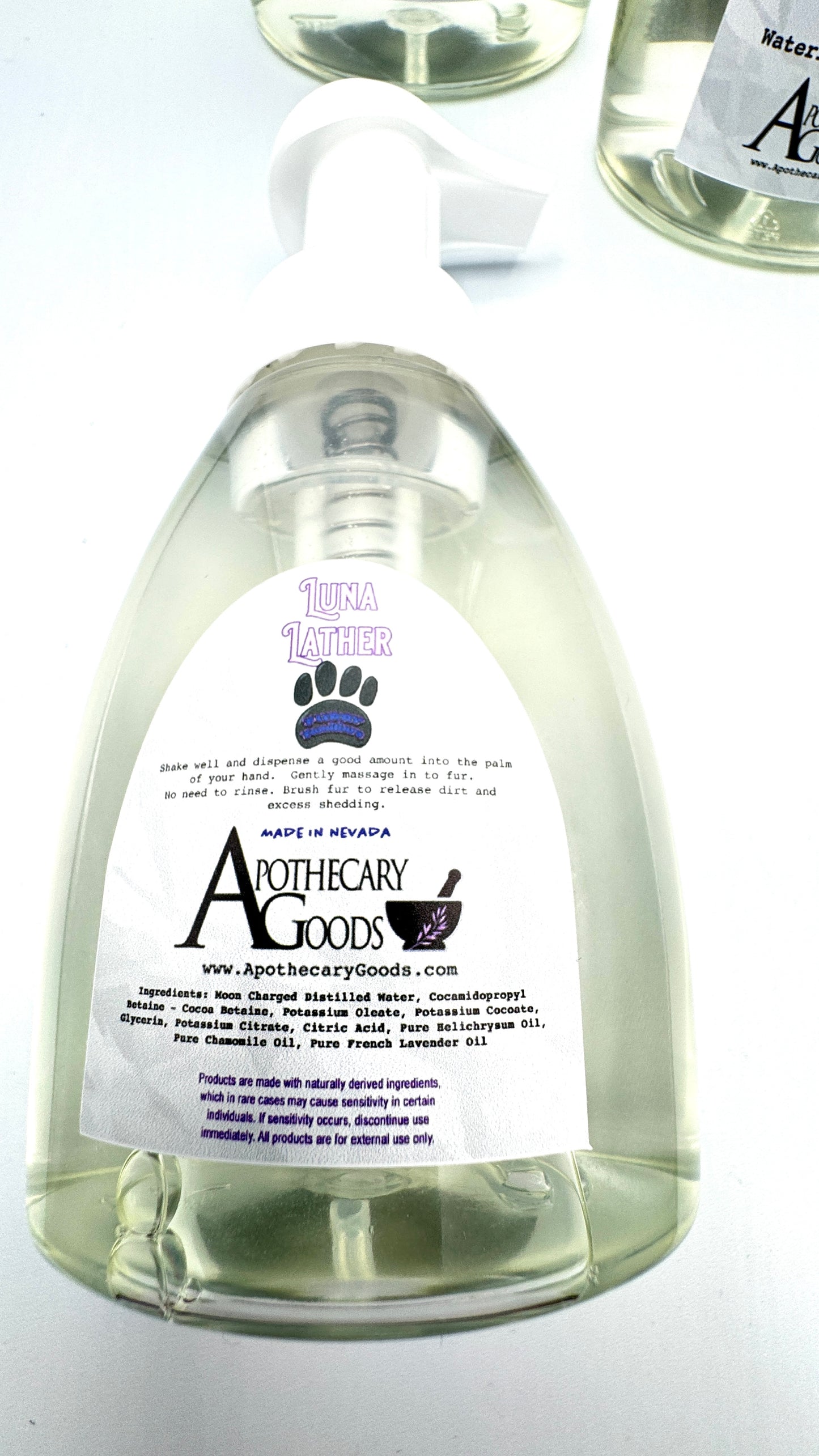 Apothecary Goods | Furry Familiars | Luna Lather : waterless pet shampoo | No rinse deodorizing foam | No Rinse Shampoo |  Calming scent | All Natural | cats and dogs | Essential Oils